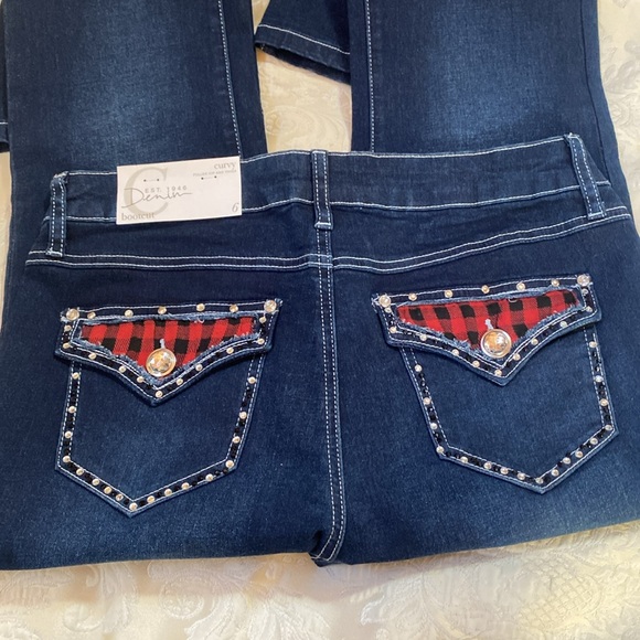 NWT Curvy Denim bootcut jeans w/red & black check & “diamond” accents - Picture 3 of 10